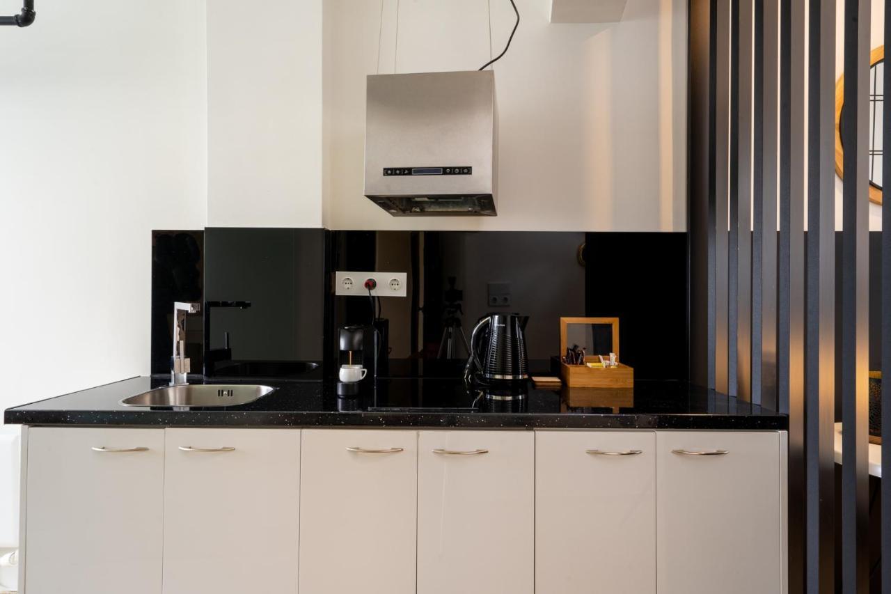 Dema Luxury Suites - Perikleous E8 Athene Buitenkant foto