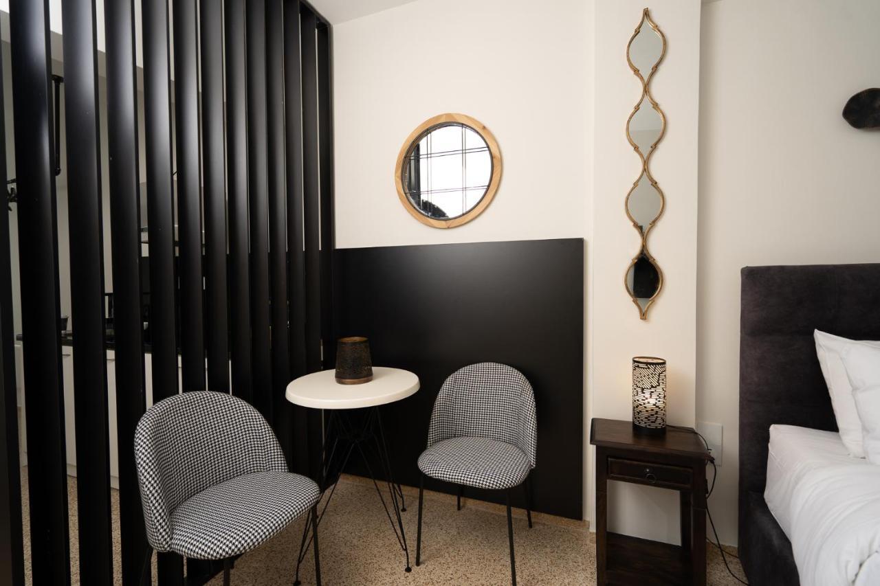 Dema Luxury Suites - Perikleous E8 Athene Buitenkant foto