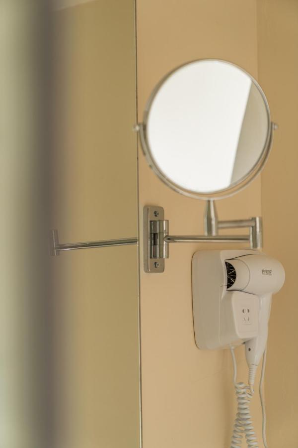 Dema Luxury Suites - Perikleous E8 Athene Buitenkant foto